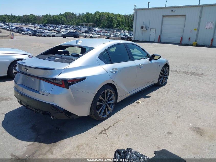 2025 Lexus Is VIN JTHGZ1E27S5043954 IAAI salvage auction — FRONT & REAR, Salvage Title, sold $17,500 on 2026-08-29 (photo 4)