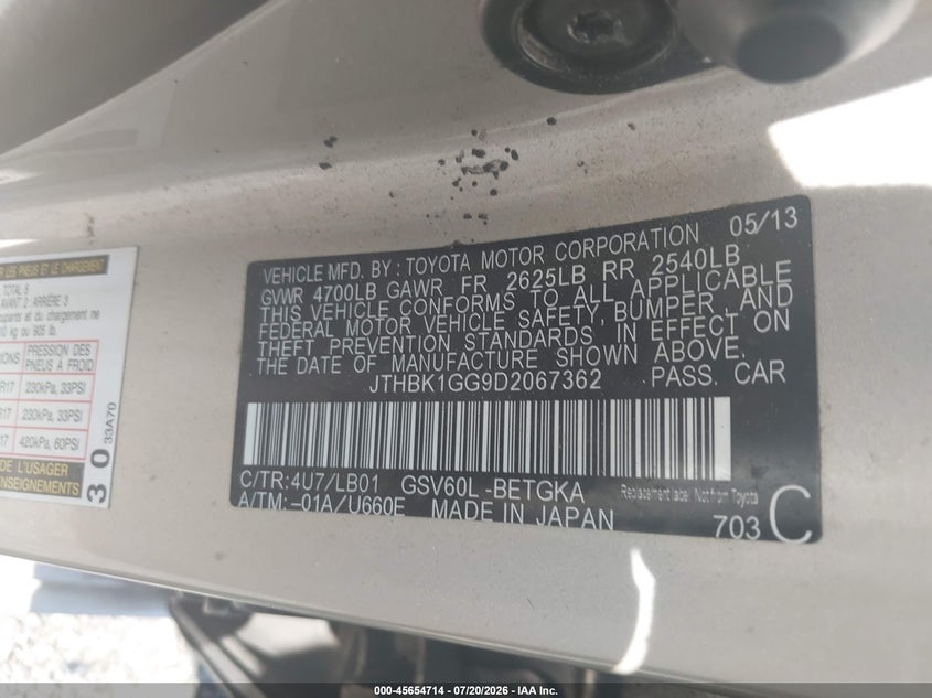 2013 Lexus ES VIN JTHBK1GG9D2067362 IAAI salvage auction — REAR END, Wait Title, sold $1,900 on 2026-08-28 (photo 9)