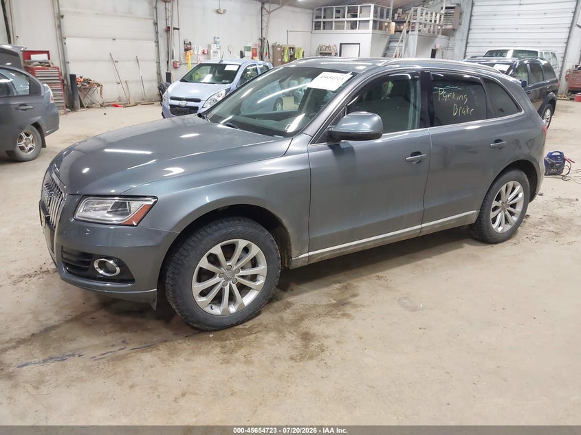 2013 Audi Q5 VIN WA1LFAFP4DA073677 IAAI salvage auction — NORMAL WEAR, Clear (Pennsylvania), sold $1,375 on 2026-07-30 (photo 2)