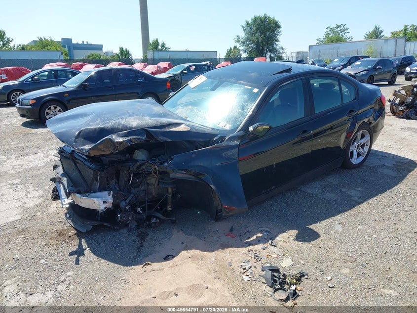 2014 BMW 3er VIN WBA3C3G53ENS69639 IAAI salvage auction — FRONT END, Salvage Title, sold $325 on 2026-08-07 (photo 2)