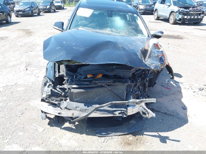 2014 BMW 3er VIN WBA3C3G53ENS69639 IAAI salvage auction — FRONT END, Salvage Title, sold $325 on 2026-08-07 (photo 6)