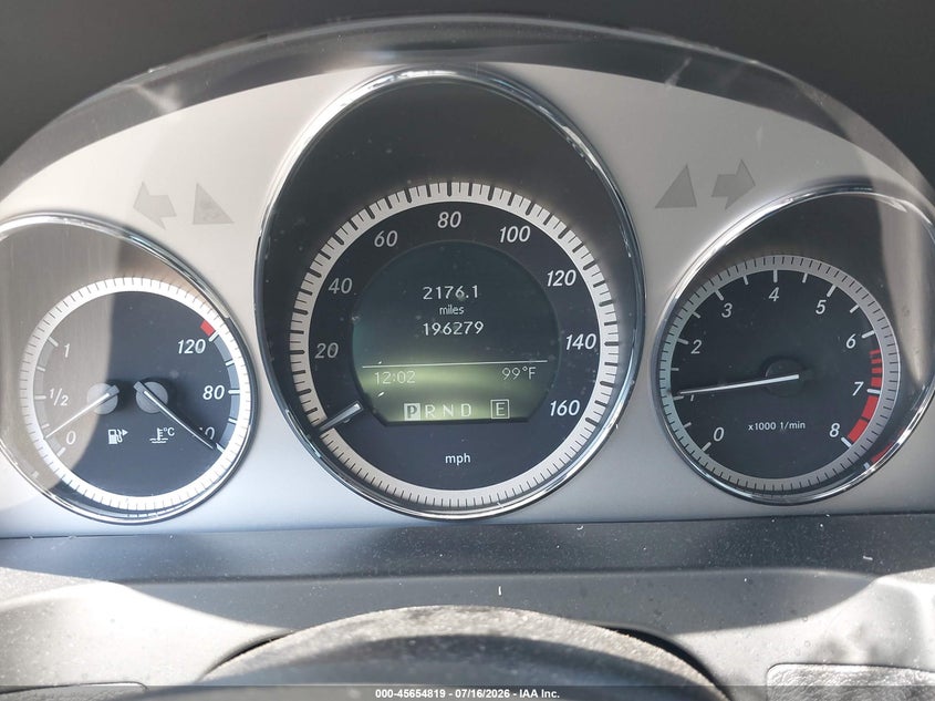 2011 Mercedes-benz C-klasse VIN WDDGF5GB3BR148410 IAAI salvage auction — SIDE, Salvage (California), sold $675 on 2026-07-19 (photo 7)
