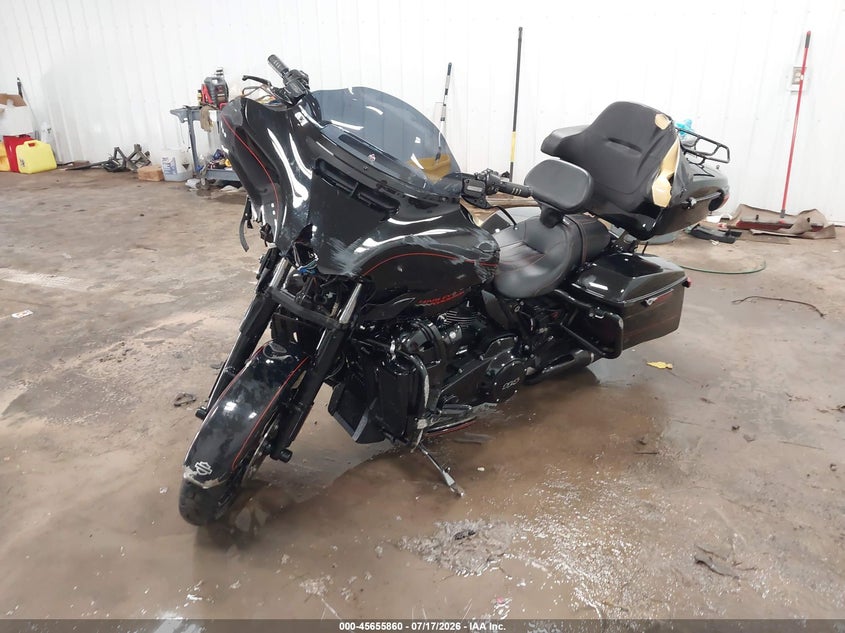 2020 Harley-davidson Street glide VIN 1HD1KRP19LB653306 IAAI salvage auction — FRONT END, Salvage Title, sold $7,400 on 2026-09-08 (photo 2)