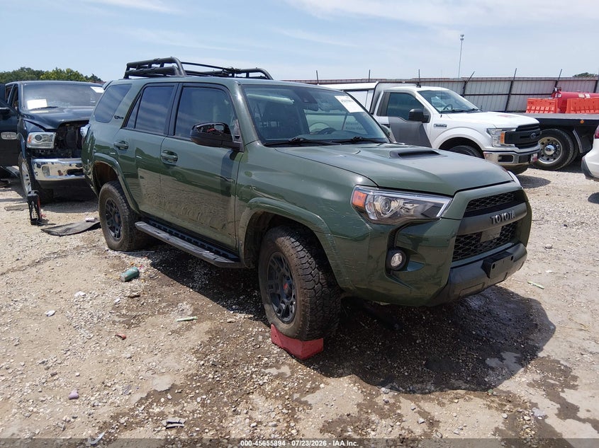 2020 Toyota 4runner VIN JTEBU5JR4L5744856 — IAAI salvage auction photo