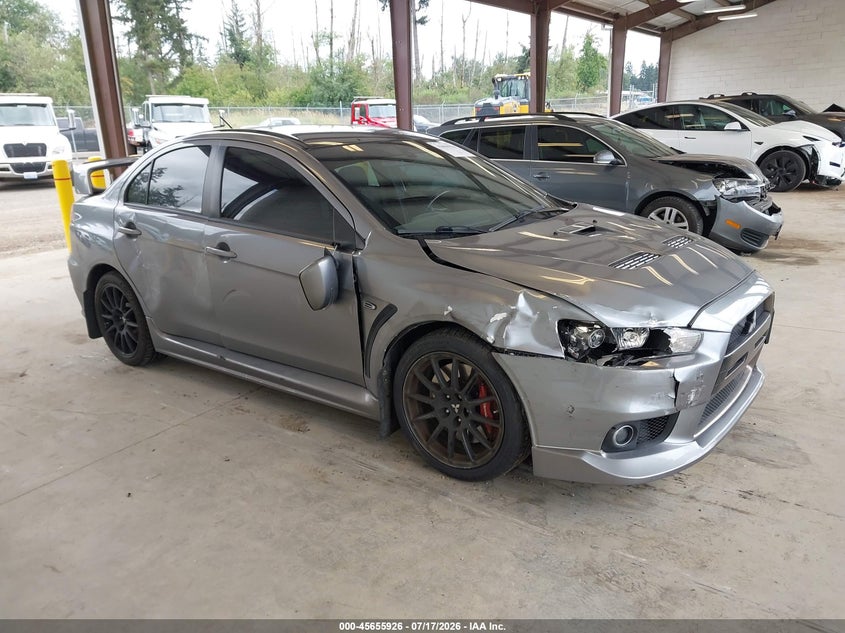 2015 Mitsubishi Lancer evolution VIN JA32W7FV2FU027560 — IAAI salvage auction photo