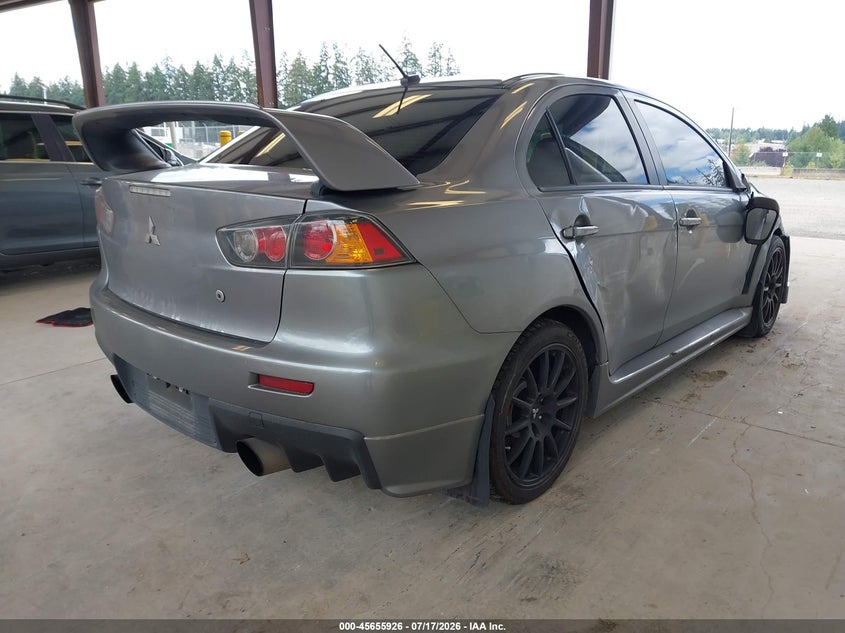 2015 Mitsubishi Lancer evolution VIN JA32W7FV2FU027560 IAAI salvage auction — LEFT & RIGHT, Salvage Title, sold $14,350 on 2026-08-12 (photo 4)