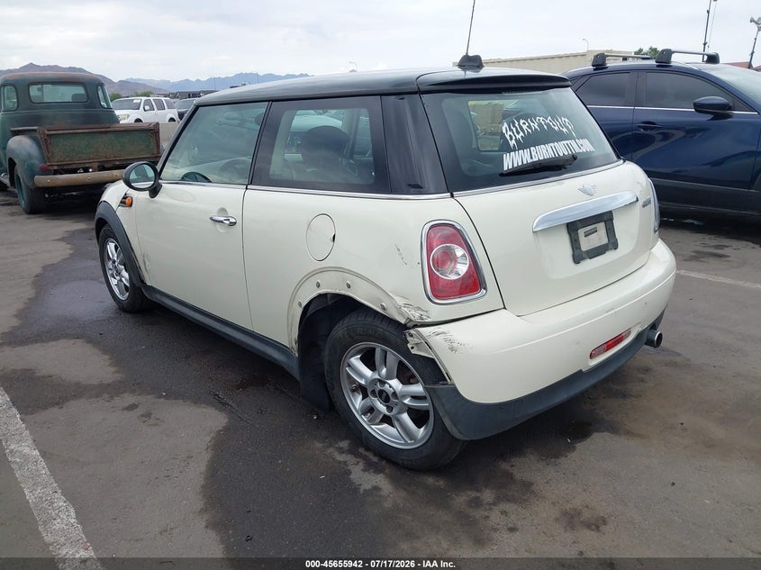 2013 Mini Hard top VIN WMWSU3C58DT373410 IAAI salvage auction — LEFT REAR, Salvage Title, sold $350 on 2026-08-11 (photo 3)