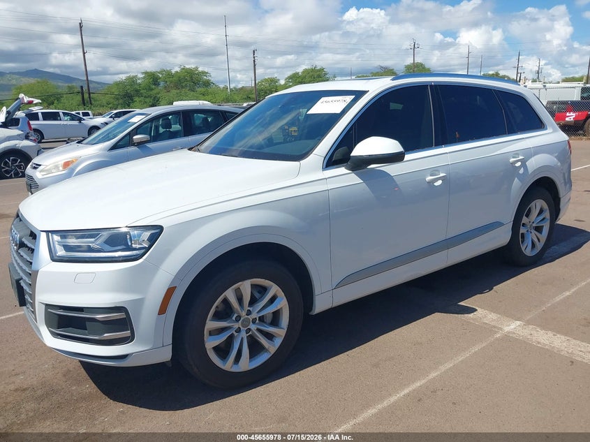 2017 Audi Q7 VIN WA1AHAF7XHD059420 IAAI salvage auction — NORMAL WEAR, Salvage Title, sold $1,050 on 2026-07-21 (photo 2)