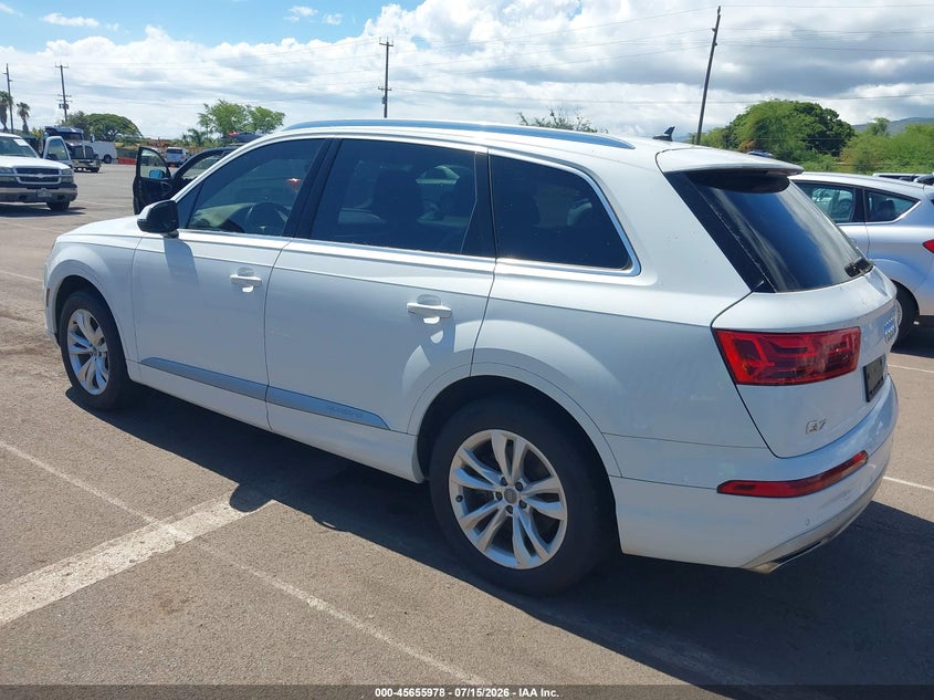 2017 Audi Q7 VIN WA1AHAF7XHD059420 IAAI salvage auction — NORMAL WEAR, Salvage Title, sold $1,050 on 2026-07-21 (photo 3)