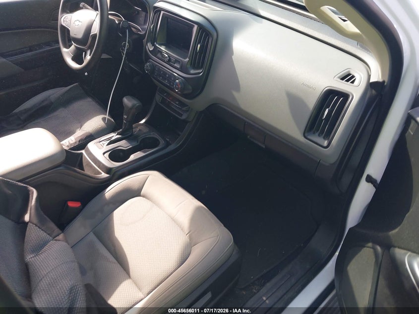 2020 Chevrolet Colorado VIN 1GCGSBEA0L1105433 IAAI salvage auction — LEFT FRONT, Salvage Title, sold $5,200 on 2026-08-29 (photo 5)
