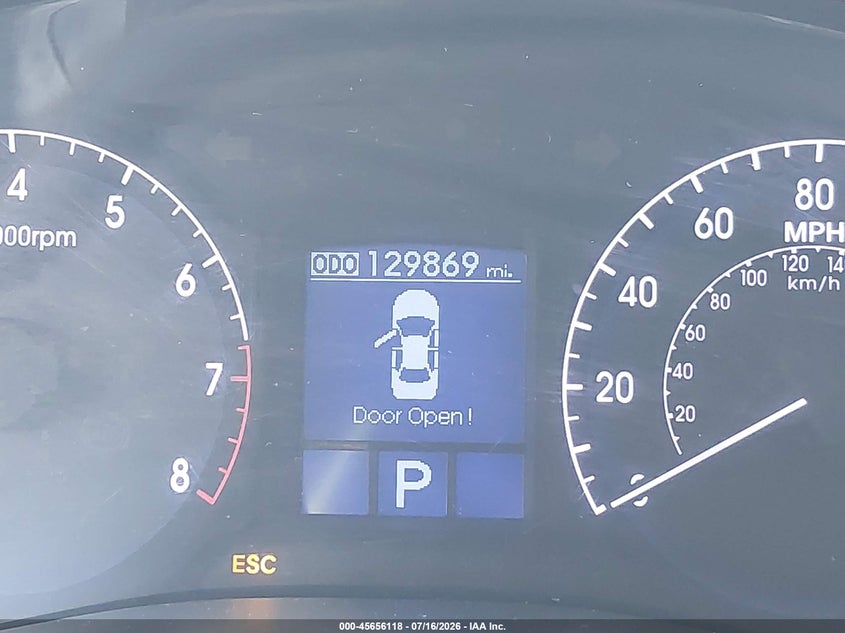 2012 Hyundai Genesis VIN KMHGC4DD7CU202093 IAAI salvage auction — FRONT END, Salvage Title, sold $1,050 on 2026-07-29 (photo 7)