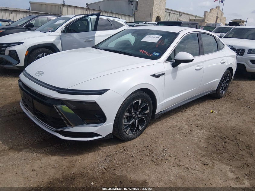 2025 Hyundai Sonata VIN KMHL64JA9SA470921 IAAI salvage auction — SIDE, Enterprise Vehicles Clear Only (Texas), sold $15,300 on 2026-07-22 (photo 2)