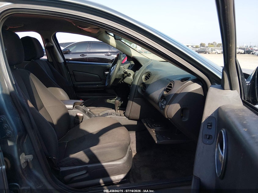 2006 Pontiac Grand prix VIN 2G2WP552361270452 IAAI salvage auction — NORMAL WEAR, Salvage Title - Dealer (California), sold $150 on 2026-07-27 (photo 5)