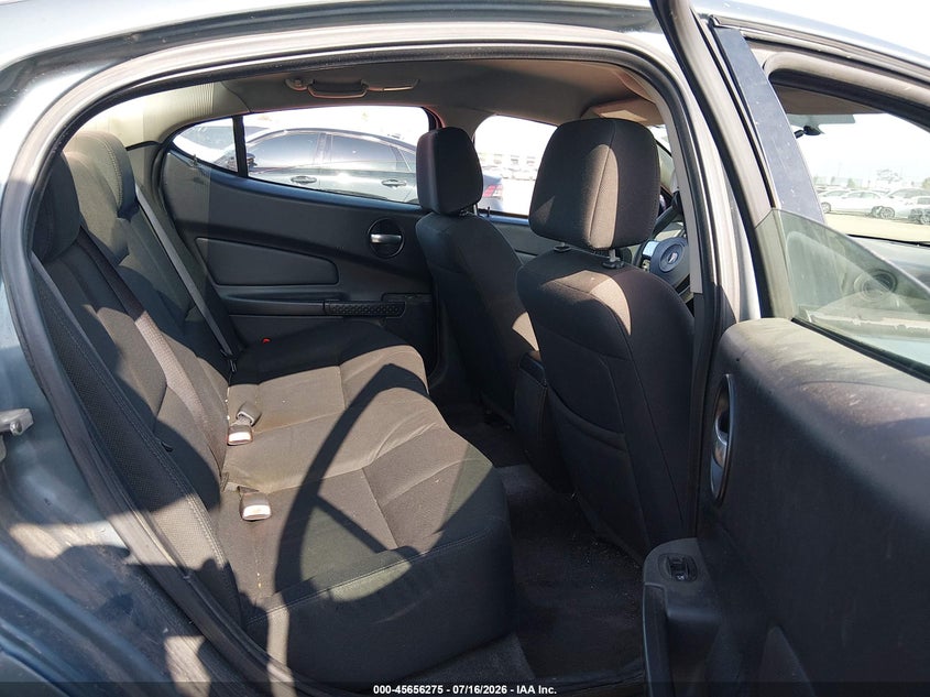2006 Pontiac Grand prix VIN 2G2WP552361270452 IAAI salvage auction — NORMAL WEAR, Salvage Title - Dealer (California), sold $150 on 2026-07-27 (photo 8)