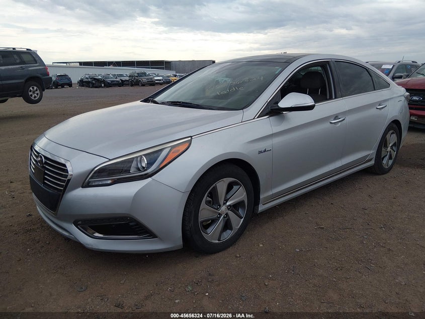 2017 Hyundai Sonata hybrid VIN KMHE34L34HA077286 IAAI salvage auction — NORMAL WEAR, Clear-Dealer Only (Arizona), sold $25 on 2026-07-28 (photo 2)