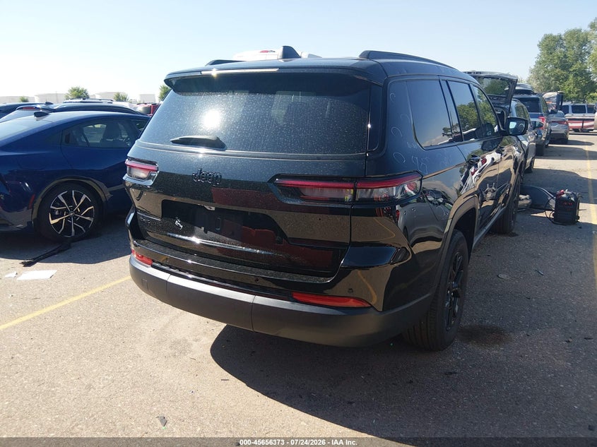 2024 Jeep Grand cherokee VIN 1C4RJKAG1R8590218 IAAI salvage auction — HAIL, Clear (Colorado), sold $21,250 on 2026-08-11 (photo 4)