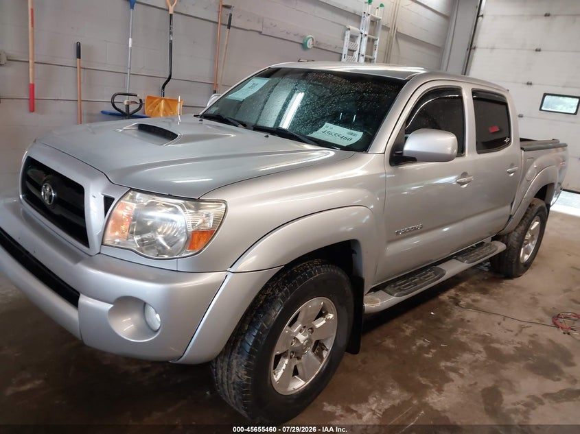 2008 Toyota Tacoma VIN 5TELU42N68Z539221 IAAI salvage auction — SIDE, Clear (Massachusetts), sold $3,800 on 2026-08-02 (photo 2)