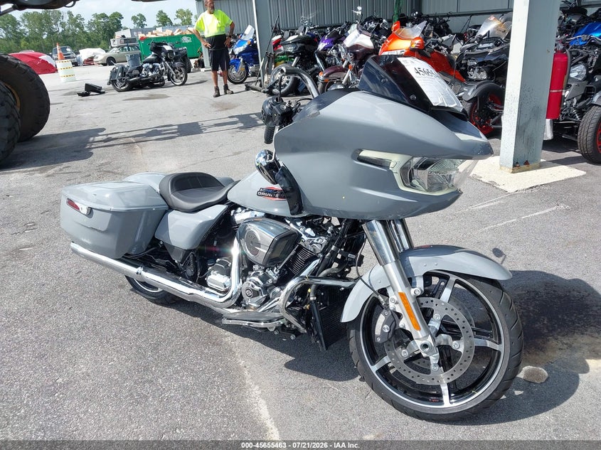 2026 Harley-davidson Road glide VIN 1HD1KH718TB622817 IAAI salvage auction — ROLLOVER, Salvage (South Carolina), sold $12,200 on 2026-08-19 (photo 1)