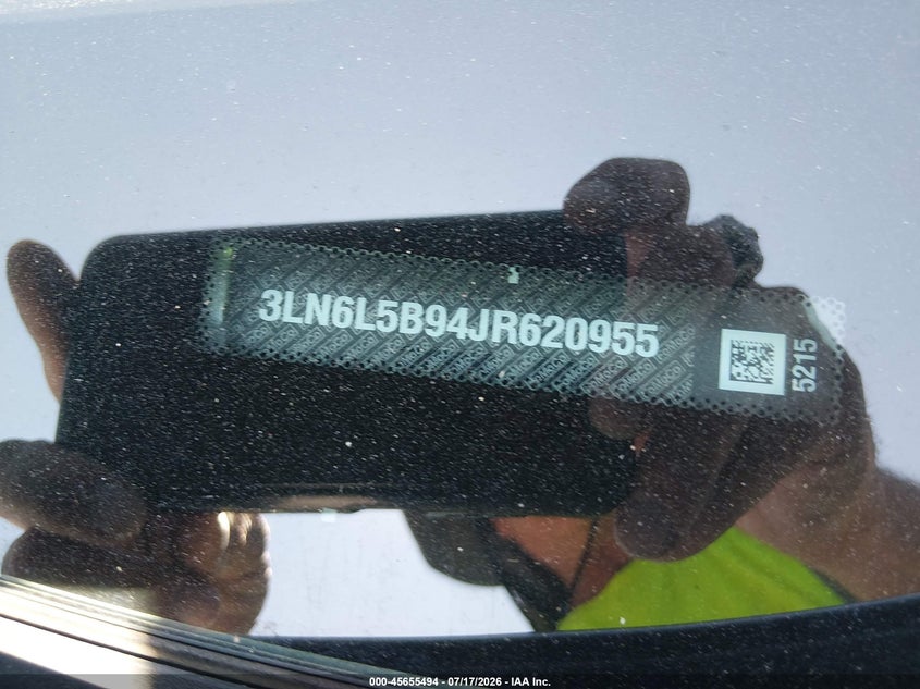 2018 Lincoln Mkz VIN 3LN6L5B94JR620955 IAAI salvage auction — NORMAL WEAR, Clear-Dealer Only (North Carolina), sold $5,325 on 2026-08-01 (photo 9)