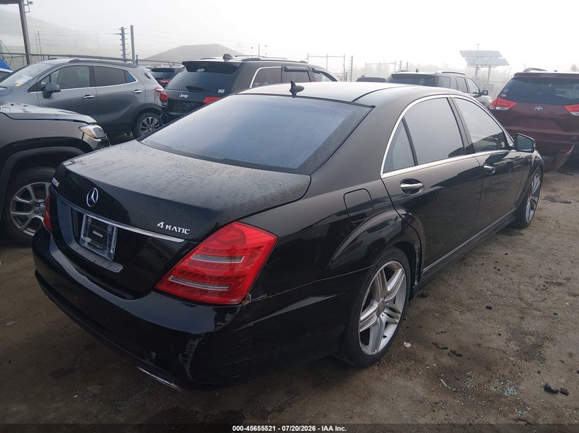 2013 Mercedes-benz S-klasse VIN WDDNG9EB0DA496634 IAAI salvage auction — NORMAL WEAR, Clear-Dealer Only (West Virginia), sold $550 on 2026-07-30 (photo 4)