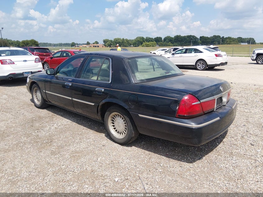 2002 Mercury Grand marquis VIN 2MEFM75W02X654374 IAAI salvage auction — NORMAL WEAR, Clear (Illinois), sold $325 on 2026-07-22 (photo 3)