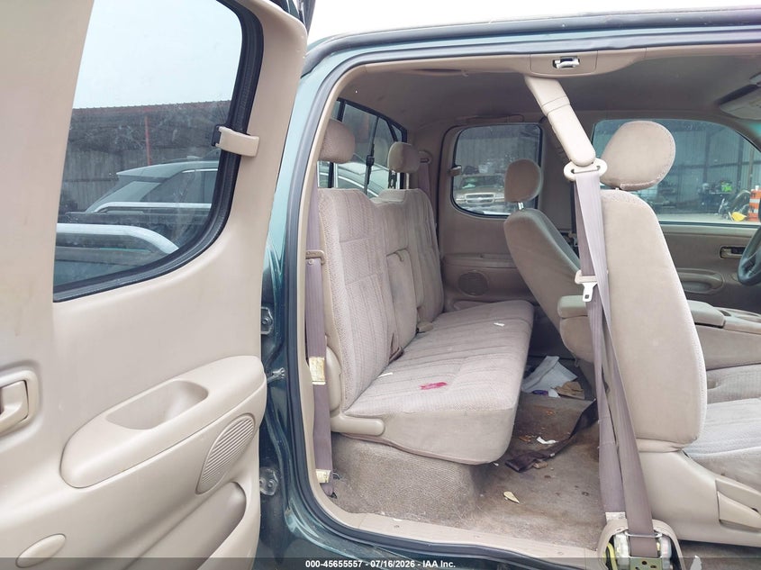 2001 Toyota Tundra VIN 5TBBT441X1S189693 IAAI salvage auction — NORMAL WEAR, Original (Texas), sold $1,625 on 2026-07-28 (photo 8)