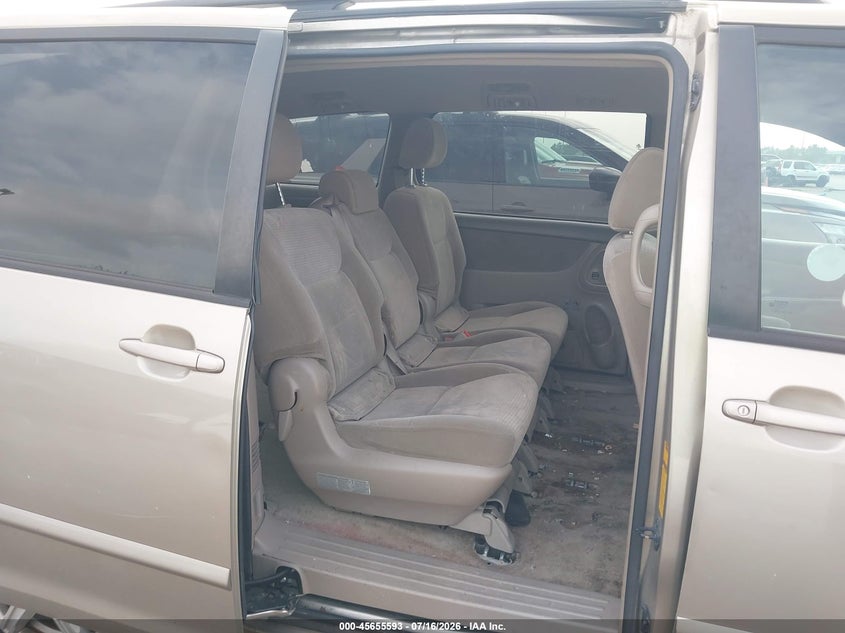 2008 Toyota Sienna VIN 5TDZK23C58S122607 IAAI salvage auction — NORMAL WEAR, Original (Texas), sold $900 on 2026-07-23 (photo 8)