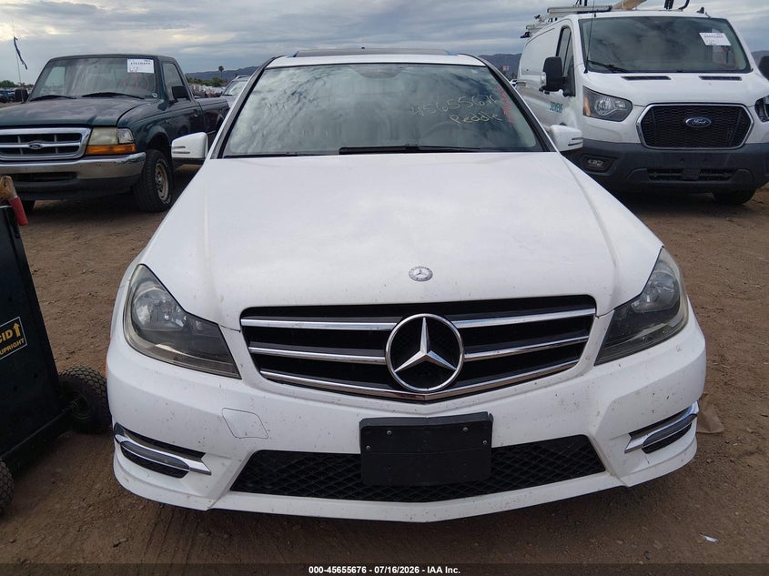 2014 Mercedes-benz C-klasse VIN WDDGF4HB3EA966022 IAAI salvage auction — NORMAL WEAR, Restored (Arizona), sold $25 on 2026-07-28 (photo 6)