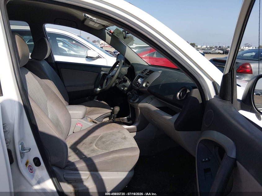 2008 Toyota Rav4 VIN JTMBD33V986076654 IAAI salvage auction — NORMAL WEAR, Clear (Colorado), sold $675 on 2026-07-27 (photo 5)