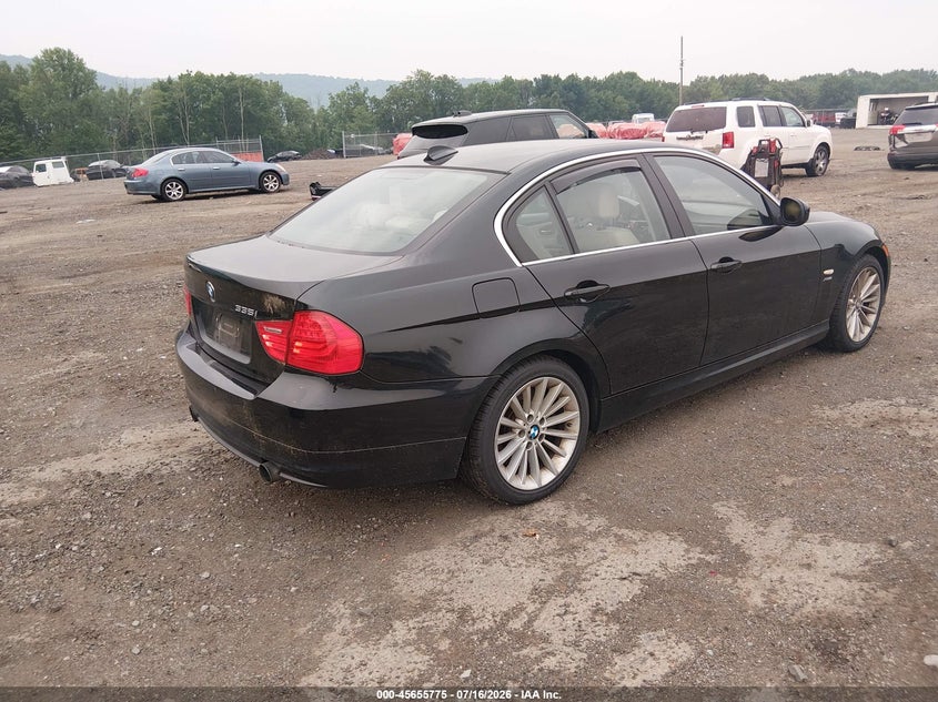 2011 BMW 3 series VIN WBAPL5C55BA920131 IAAI salvage auction — NORMAL WEAR, Clear (New Jersey), sold $650 on 2026-07-23 (photo 4)