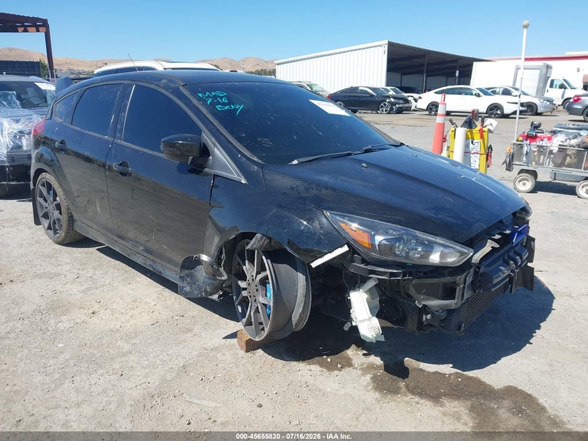 2016 Ford Focus rs VIN WF0DP3TH1G4116050 IAAI salvage auction — FRONT END, Salvage Title, sold $4,050 on 2026-08-09 (photo 1)