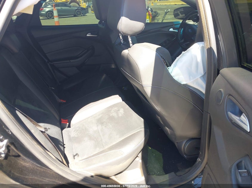 2016 Ford Focus rs VIN WF0DP3TH1G4116050 IAAI salvage auction — FRONT END, Salvage Title, sold $4,050 on 2026-08-09 (photo 8)