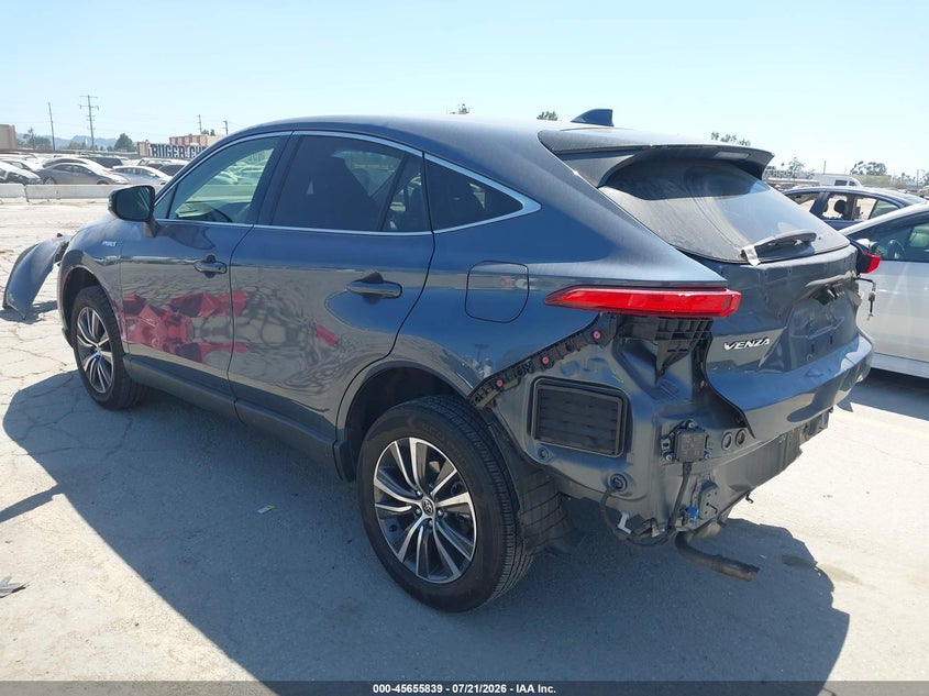 2021 Toyota Venza VIN JTEAAAAH7MJ083031 IAAI salvage auction — REAR END, Salvage Title, sold $9,400 on 2026-07-31 (photo 3)