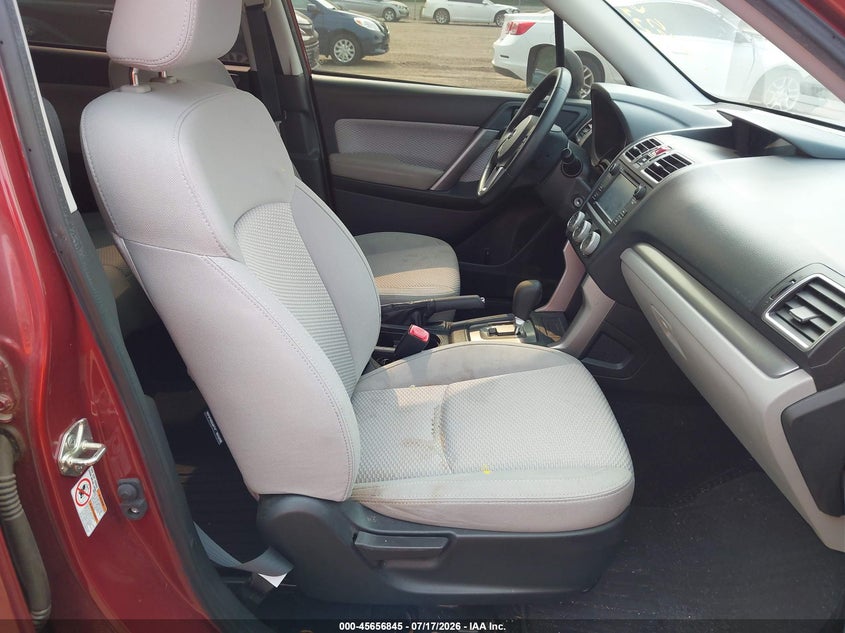 2017 Subaru Forester VIN JF2SJABC0HH556584 IAAI salvage auction — NORMAL WEAR, Clear (Maryland), sold $1,325 on 2026-07-29 (photo 5)