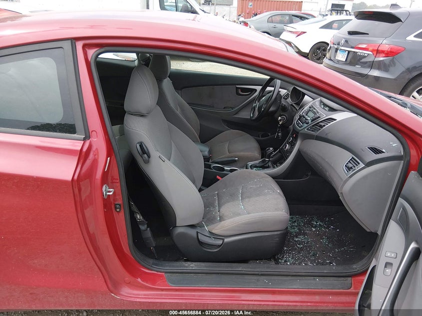 2014 Hyundai Elantra VIN KMHDH6AH6EU026101 IAAI salvage auction — NORMAL WEAR, Clear (Pennsylvania), sold $25 on 2026-07-28 (photo 5)