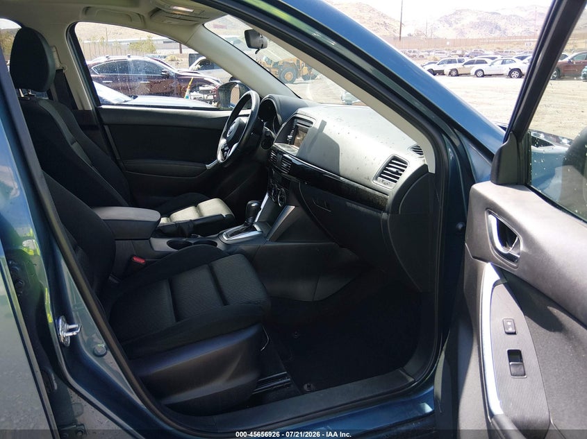 2015 Mazda Cx-5 VIN JM3KE4CY0F0458172 IAAI salvage auction — SIDE, Salvage Title, sold $2,250 on 2026-08-02 (photo 5)