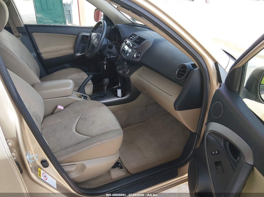 2009 Toyota Rav4 VIN JTMBF33V09D015958 IAAI salvage auction — NORMAL WEAR, Clear (Florida), sold $1,600 on 2026-07-28 (photo 5)
