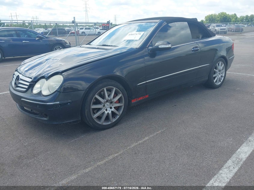 2007 Mercedes-benz Clk-class VIN WDBTK56F87F231301 IAAI salvage auction — NORMAL WEAR, Clear (Tennessee), sold $150 on 2026-08-18 (photo 2)