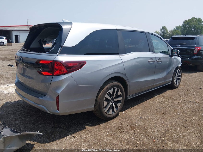 2026 Honda Odyssey VIN 5FNRL6H65TB016808 IAAI salvage auction — LEFT SIDE, Salvage (Ohio), sold $8,850 on 2026-09-03 (photo 4)