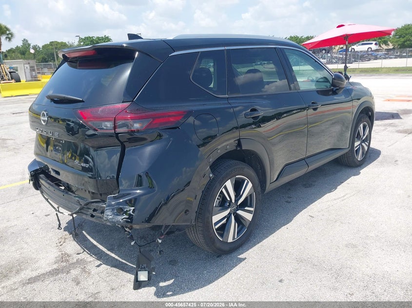 2026 Nissan Rogue VIN 5N1BT3CB9TC722578 IAAI salvage auction — REAR END, Clear (Tennessee), sold $15,250 on 2026-07-30 (photo 4)
