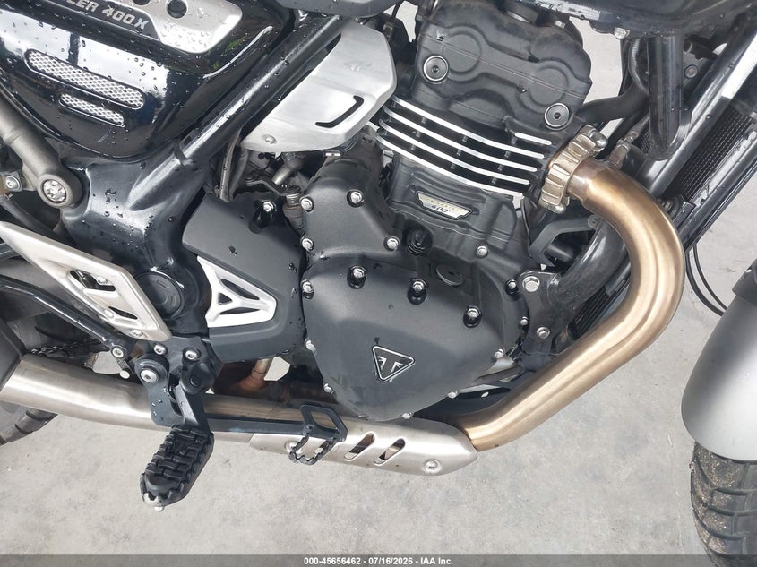 2025 Triumph motorcycle Scrambler VIN SMTT147Y8SNA28278 IAAI salvage auction — VANDALISM, Salvage (Utah), sold $1,500 on 2026-09-16 (photo 8)