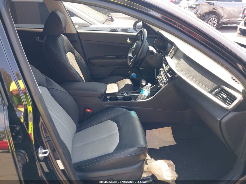 2019 Kia Optima VIN 5XXGU4L14KG291747 IAAI salvage auction — REAR END, Salvage Certificate (California), sold $1,650 on 2026-07-19 (photo 5)