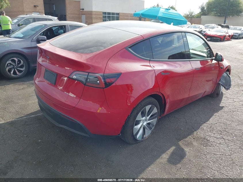 2023 Tesla Model y VIN 7SAYGAEE6PF741101 IAAI salvage auction — RIGHT FRONT, Wait Title, sold $12,500 on 2026-07-31 (photo 4)
