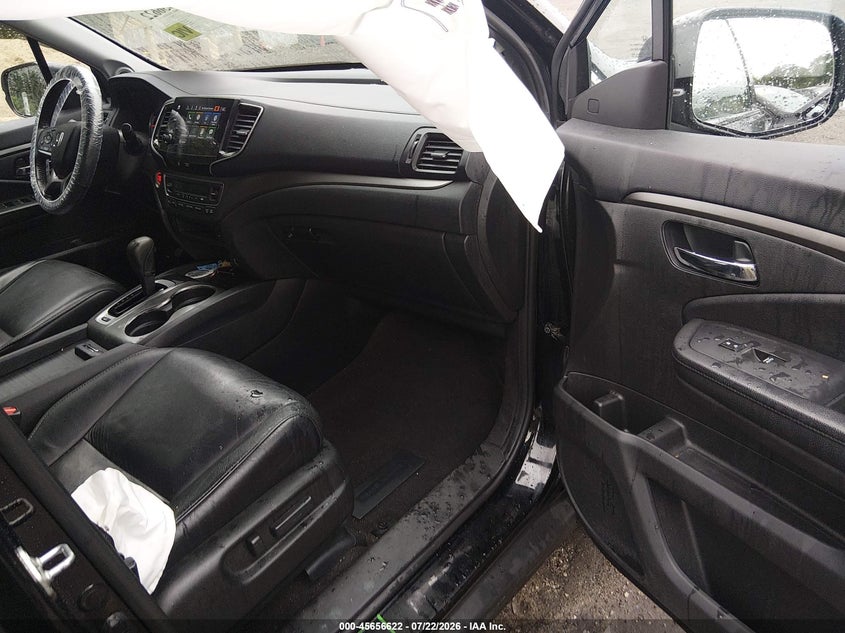 2019 Honda Pilot VIN 5FNYF6H57KB041718 IAAI salvage auction — RIGHT SIDE, Salvage Title, sold $8,850 on 2026-08-18 (photo 5)
