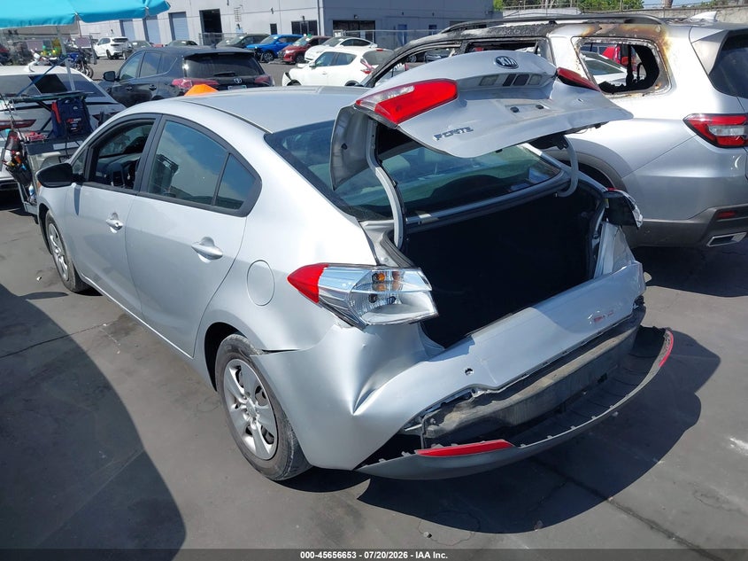 2015 Kia Forte VIN KNAFK4A66F5426914 IAAI salvage auction — REAR END, Salvage Certificate (California), sold $1,500 on 2026-08-01 (photo 3)