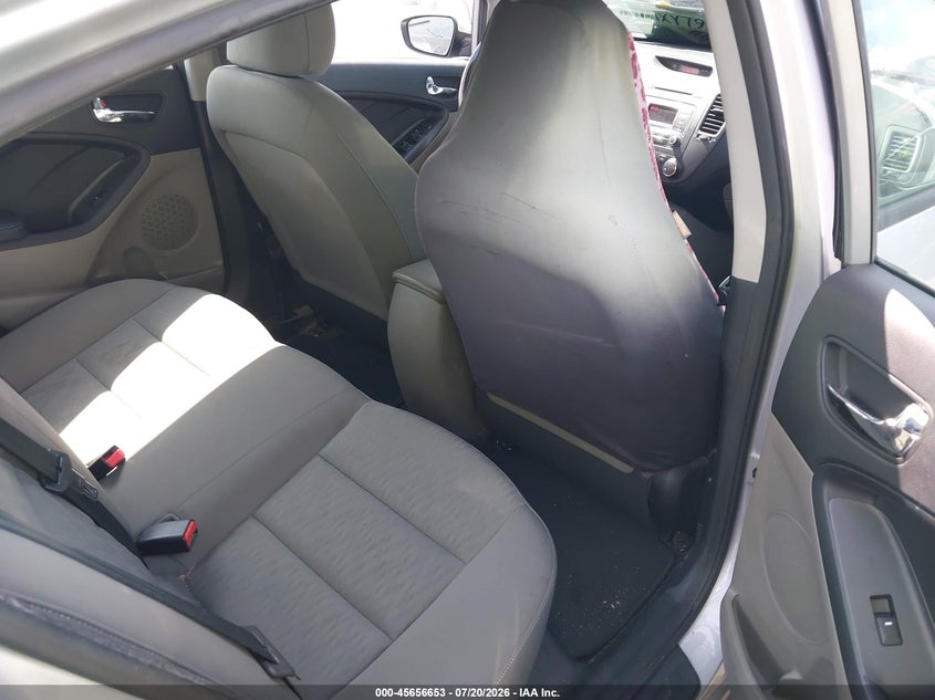2015 Kia Forte VIN KNAFK4A66F5426914 IAAI salvage auction — REAR END, Salvage Certificate (California), sold $1,500 on 2026-08-01 (photo 8)