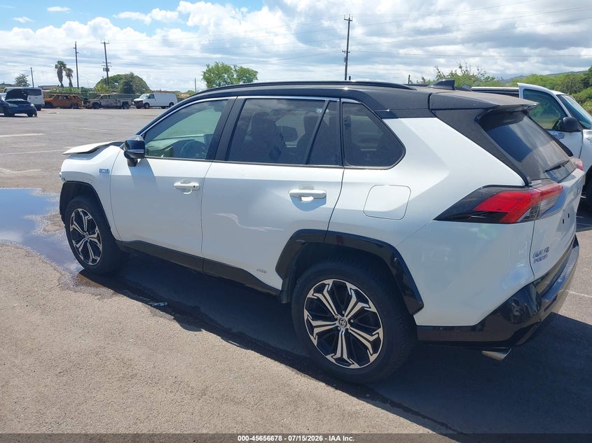 2022 Toyota Rav 4 VIN JTMEB3FV6ND081803 IAAI salvage auction — NORMAL WEAR, Salvage Title, sold $1,000 on 2026-07-21 (photo 3)