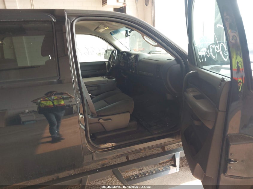 2007 Chevrolet Silverado 1500 VIN 3GCEK13Y07G543006 IAAI salvage auction — NORMAL WEAR, Clear (Minnesota), sold $750 on 2026-07-24 (photo 5)