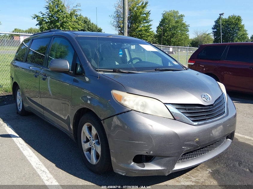 2011 Toyota Sienna VIN 5TDKK3DC1BS048924 IAAI salvage auction — NORMAL WEAR, Clear (New Jersey), sold $575 on 2026-07-27 (photo 1)