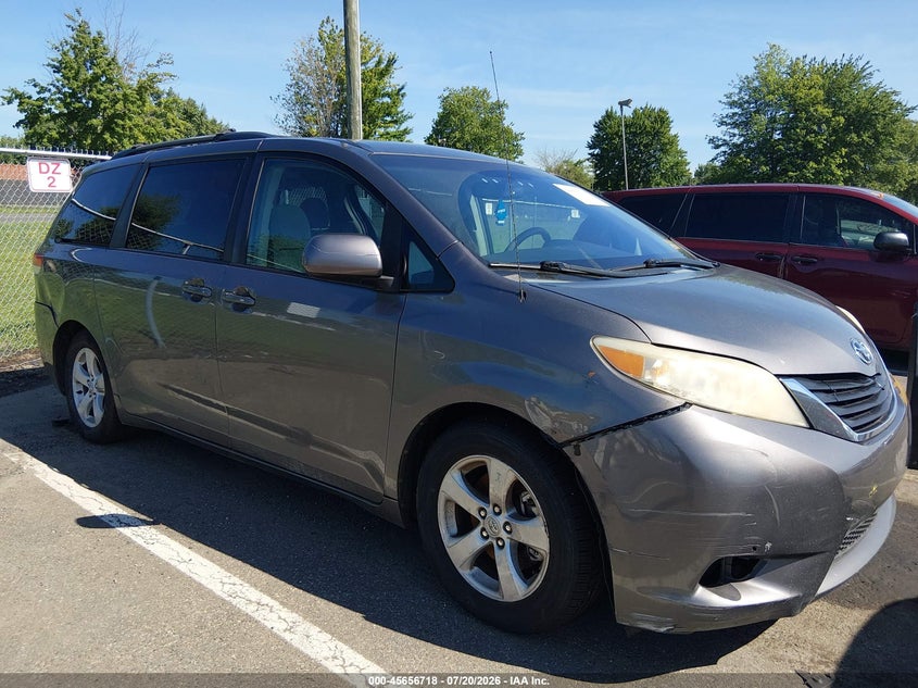 2011 Toyota Sienna VIN 5TDKK3DC1BS048924 IAAI salvage auction — NORMAL WEAR, Clear (New Jersey), sold $575 on 2026-07-27 (photo 6)